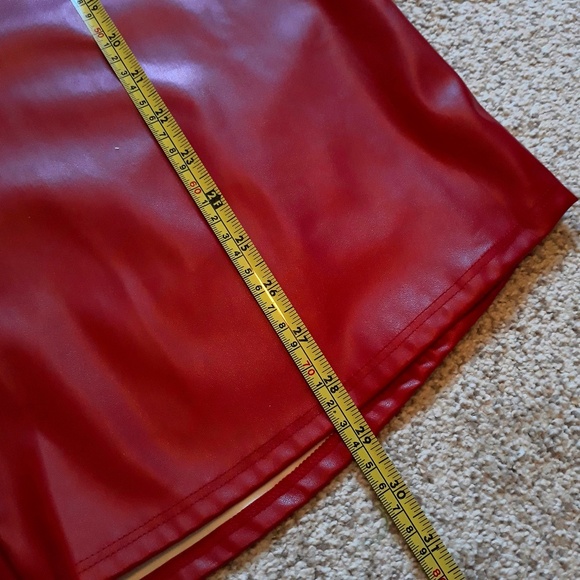 Women's Red Faux Leather Shacket / Button-up Jacket Size XL - Picture 8 of 13
